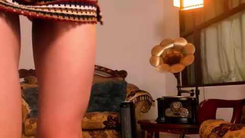 Snapshot of _nonbinaryangel_ chatting on 23, 11, 2025 Sammy online show from 23, 11, 2025