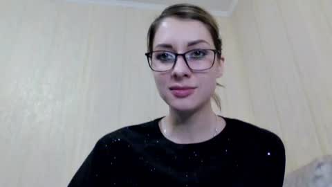 Snapshot of _number_1_ chatting on 6, 1, 2025 Number 1 online show from 6, 1, 2025