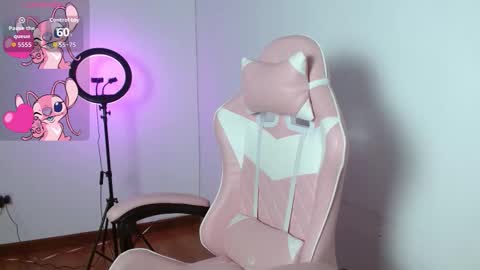 Pamela Smith online show from 19, 11, 2025