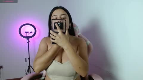 Pamela Smith online show from 27, 11, 2025