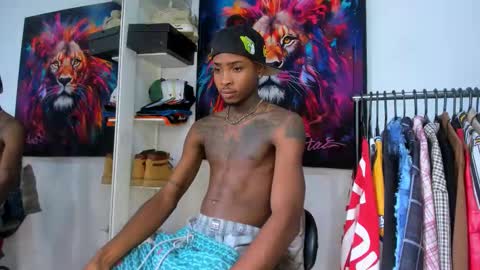 Snapshot of _pantera_09 chatting on 26, 10, 2025 Kevin online show from 26, 10, 2025