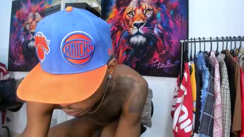 Snapshot of _pantera_09 chatting on 27, 10, 2025 Kevin online show from 27, 10, 2025