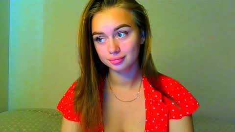 Snapshot of _peony_amazing1jess chatting on 6, 10, 2025 Jasminefeelings online show from 6, 10, 2025