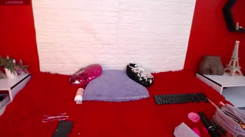 Laura online show from 19, 12, 2025