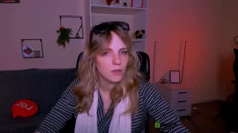 Snapshot of _princess_rosie chatting on 6, 10, 2025 ur dear Rosie online show from 6, 10, 2025