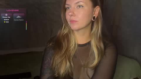  HADLY today day-off see u online 0112  online show from 15, 12, 2025