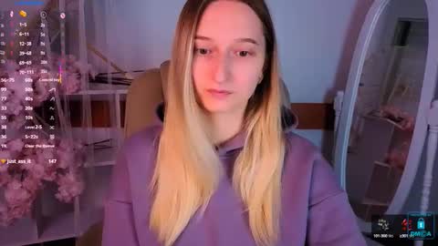 I am Rina online show from 12, 10, 2025