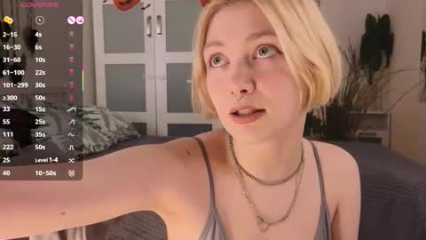 Snapshot of _rude_girl_ chatting on 30, 10, 2025 Eve online show from 30, 10, 2025