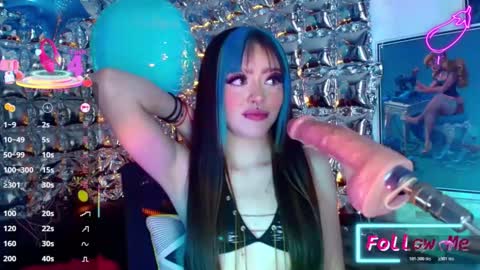 Snapshot of _sakura_sweet chatting on 26, 11, 2025 Zacura online show from 26, 11, 2025