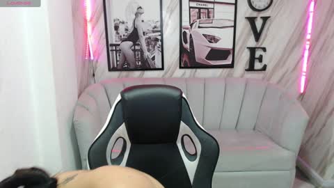 Samantha online show from 8, 1, 2025