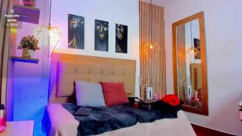 Snapshot of _samanthaa_foxx chatting on 29, 9, 2025 SAMANTHA FOX online show from 29, 9, 2025