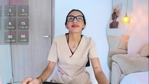 SAMARA SMITH  online show from 8, 10, 2025