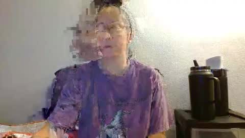 Snapshot of _sara_lynn_ chatting on 6, 4, 2026 Sara Lynn online show from 6, 4, 2026