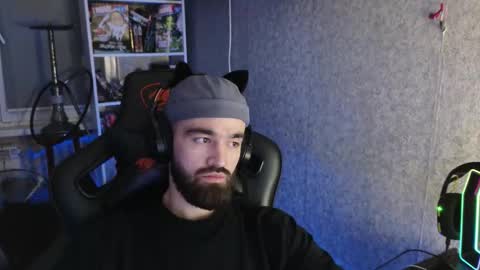 Ask me online show from 23, 11, 2025