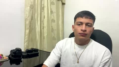 Juan Pablo-independent model online show from 18, 1, 2025
