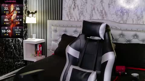 Lana  online show from 31, 1, 2026