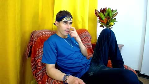 Snapshot of _skyleer_ chatting on 25, 10, 2025 _skyleer_ online show from 25, 10, 2025