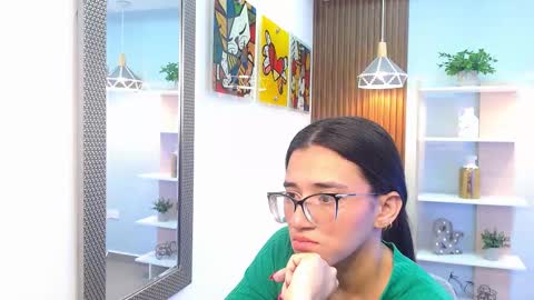 Sofia online show from 3, 2, 2026