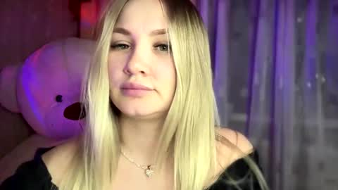 Snapshot of _sofiawood1_ chatting on 26, 2, 2025 _sofiawood1_ online show from 26, 2, 2025