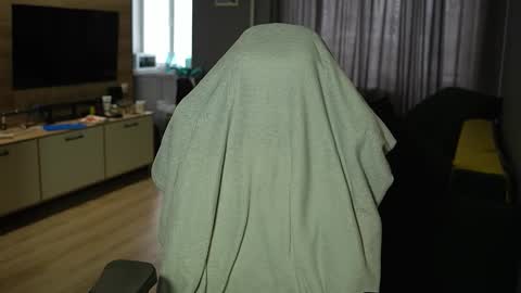 OLIVERpvt is open online show from 26, 2, 2026