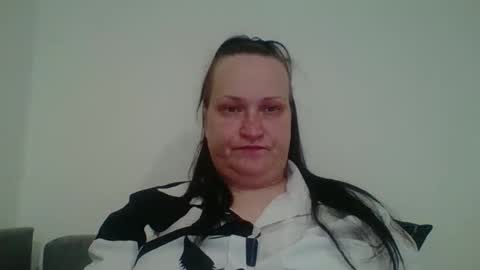 Snapshot of _squirty_pussyyy_ chatting on 22, 11, 2025 Melisa online show from 22, 11, 2025