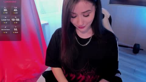 Snapshot of _sserendipityy_ chatting on 6, 3, 2026 _sserendipityy_ online show from 6, 3, 2026