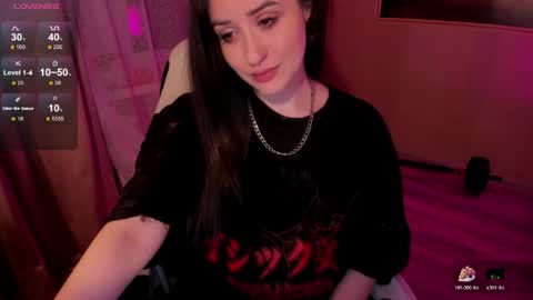 Snapshot of _sserendipityy_ chatting on 6, 3, 2026 _sserendipityy_ online show from 6, 3, 2026