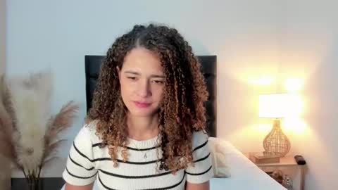 Snapshot of _sussi_ chatting on 11, 10, 2025 Sussi online show from 11, 10, 2025