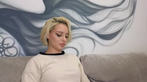 _sweet_gir1 online show from 2, 12, 2025