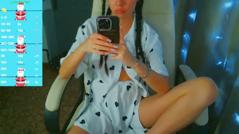 Milana   welcome to my world  online show from 30, 12, 2024