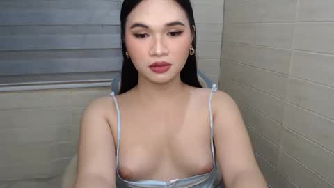 Snapshot of _sweetcummer chatting on 4, 11, 2025 Yanny online show from 4, 11, 2025