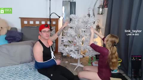 Snapshot of _taylormoon chatting on 27, 12, 2024 Link Taylor online show from 27, 12, 2024