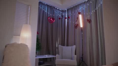 Annie online show from 20, 2, 2026