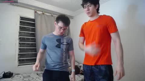 Scot y Patrick online show from 4, 11, 2025