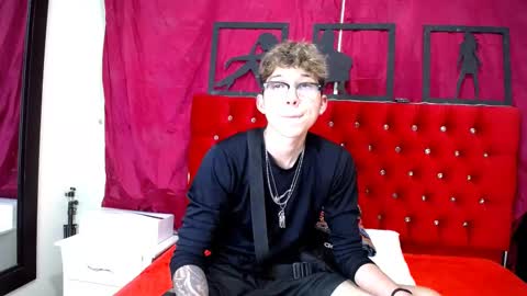 Thomas online show from 16, 2, 2025