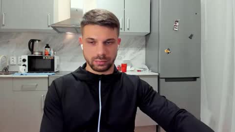 Tony Wolf online show from 10, 2, 2026