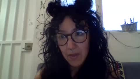 _tutti_frutti_ online show from 5, 1, 2025