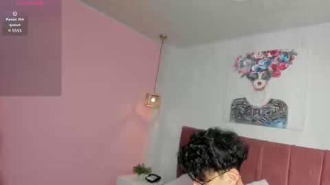 Snapshot of _vanie chatting on 18, 10, 2025 _vanie online show from 18, 10, 2025