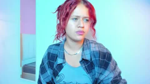 Snapshot of _vanie chatting on 4, 11, 2025 _vanie online show from 4, 11, 2025