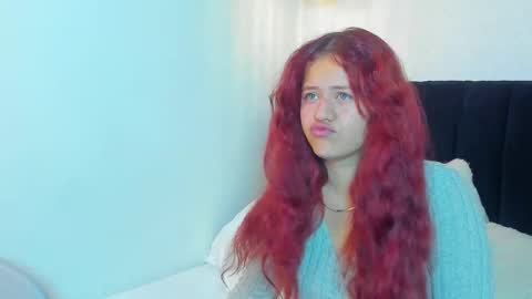 Snapshot of _vanie chatting on 6, 11, 2025 _vanie online show from 6, 11, 2025