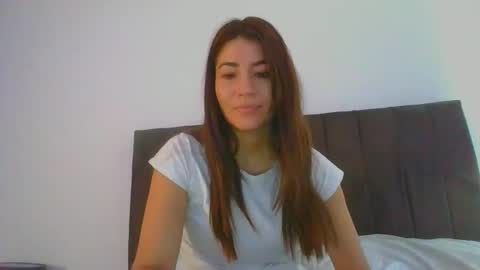 Violeta  online show from 1, 12, 2024
