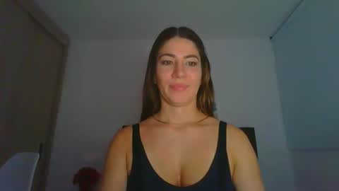 Violeta  online show from 15, 2, 2025