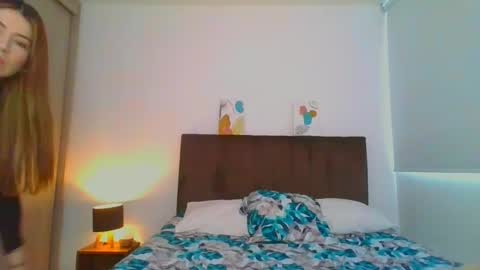 Violeta  online show from 8, 3, 2025