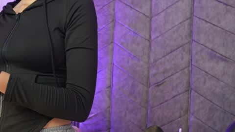   online show from 9, 4, 2026