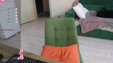 Snapshot of _viv1an_ chatting on 10, 1, 2025 Alis online show from 10, 1, 2025