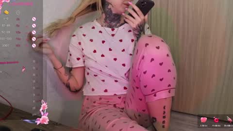 Snapshot of _viv1an_ chatting on 14, 1, 2025 Alis online show from 14, 1, 2025