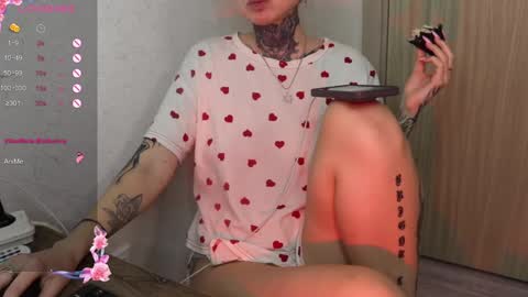 Snapshot of _viv1an_ chatting on 17, 1, 2025 Alis online show from 17, 1, 2025