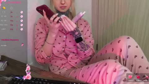 Snapshot of _viv1an_ chatting on 7, 2, 2025 Alis online show from 7, 2, 2025