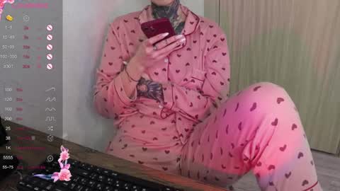 Snapshot of _viv1an_ chatting on 10, 2, 2025 Alis online show from 10, 2, 2025