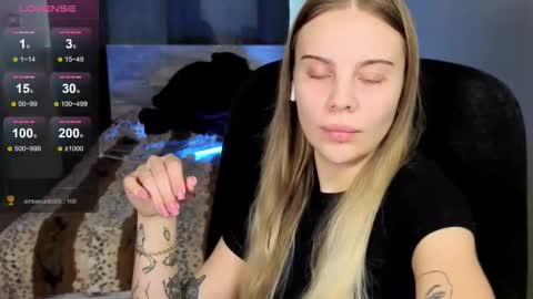 Snapshot of _wednesday_addams_ chatting on 9, 10, 2025 Vera online show from 9, 10, 2025